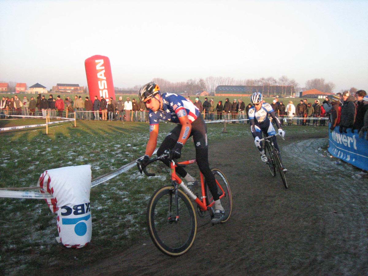 azencross-cv-sm-ryan trebon before dropping out late in the race.jpg